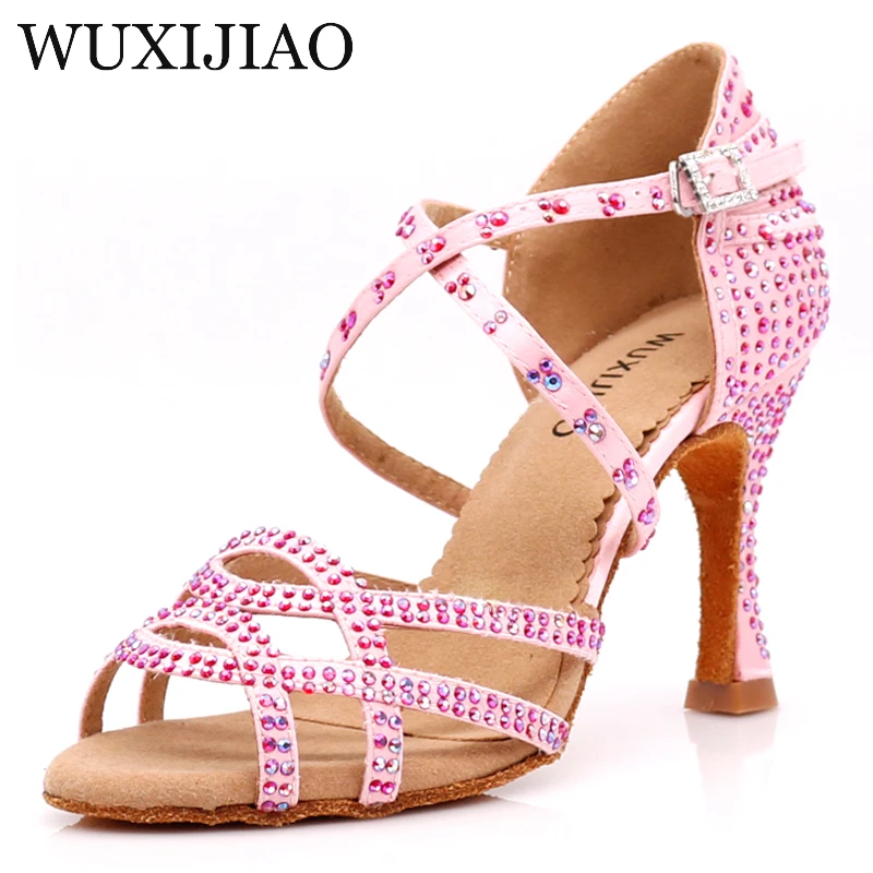 WUXIJIAO Dance Shoes Latin Woman Salsa Silk Satin Dancing Shoes Glitter Rhinestone Professional Dance Shoes Ballroom Soft Bottom
WUXIJIAO Dance Shoes Latin Woman Salsa Silk Satin Dancing Shoes Glitter Rhinestone Professional Dance Shoes Ballroom Soft Bottom
