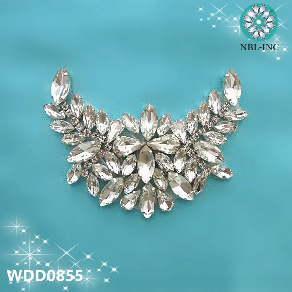 (30pcs) Wholesale beaded silver crystal rhinestone applique iron on for wedding dresses WDD0855
(30pcs) Wholesale beaded silver crystal rhinestone applique iron on for wedding dresses WDD0855