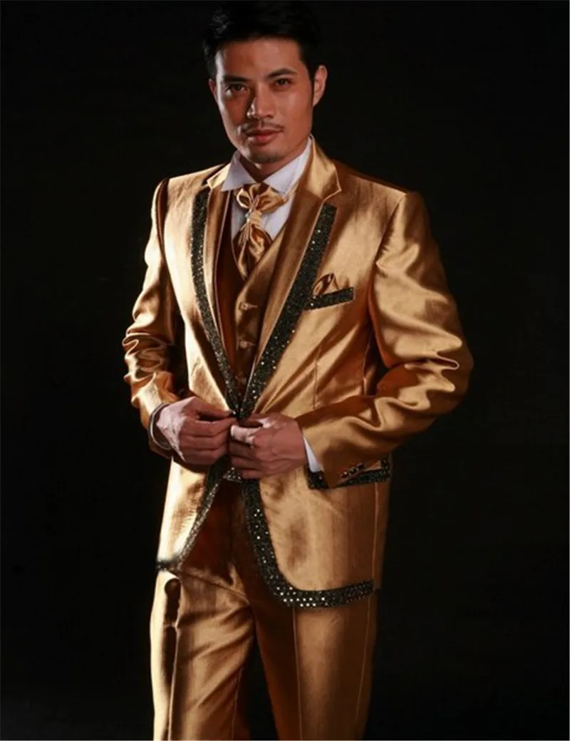 Custom-Made Real Sample black with Gold Line Groom Tuxedos Suits For Wedding Evening Formal Men terno para noivo colete
Custom-Made Real Sample black with Gold Line Groom Tuxedos Suits For Wedding Evening Formal Men terno para noivo colete