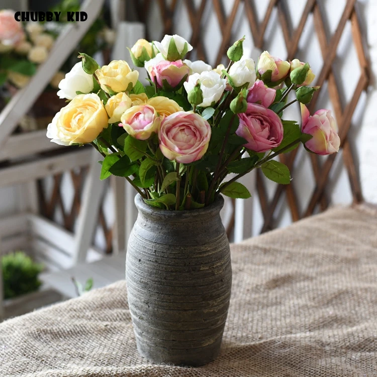 12pcs / lot! wholesale 4 heads artificial rose silk flowers wedding flower Camellia decorative roses fake flower core rose Rosa
12pcs / lot! wholesale 4 heads artificial rose silk flowers wedding flower Camellia decorative roses fake flower core rose Rosa