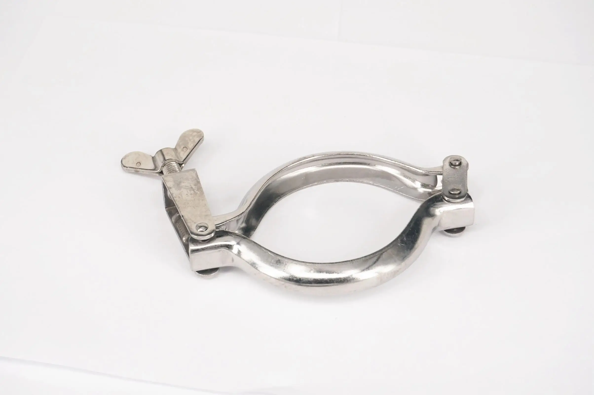2.5" Tri Clamp Fit 77.5mm Ferrule O/D SS304 Stainless Steel Stamping Sanitary Fitting for Homebrew Diary Product
2.5" Tri Clamp Fit 77.5mm Ferrule O/D SS304 Stainless Steel Stamping Sanitary Fitting for Homebrew Diary Product