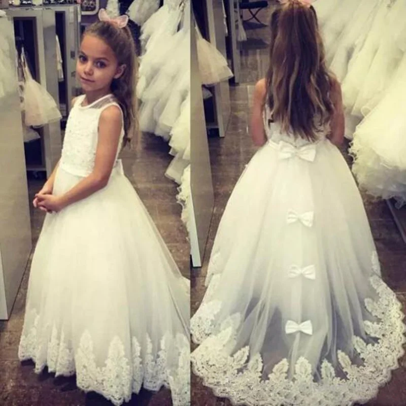 White/Ivory First Communion Dresses Girls applique Lace Pageant Flower Girl for Weddings and Party Dresses
White/Ivory First Communion Dresses Girls applique Lace Pageant Flower Girl for Weddings and Party Dresses