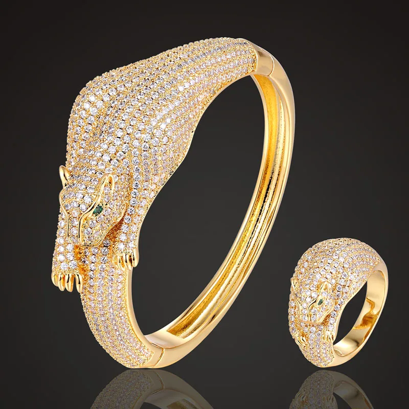 Zlxgirl Luxury Brand ferocious leopard Zircon micro pave bangle Accessories fashion women's copper bangle with ring bags sets
Zlxgirl Luxury Brand ferocious leopard Zircon micro pave bangle Accessories fashion women's copper bangle with ring bags sets