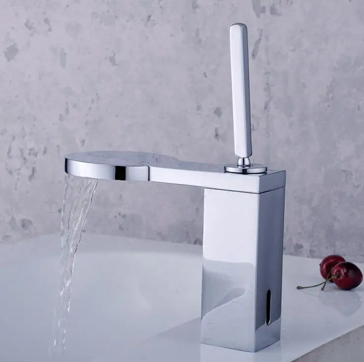 Bathroom sink basin faucet mixer water tap, Brass wash basin faucet hot and cold, Copper single hole basin faucet chrome plated
Bathroom sink basin faucet mixer water tap, Brass wash basin faucet hot and cold, Copper single hole basin faucet chrome plated