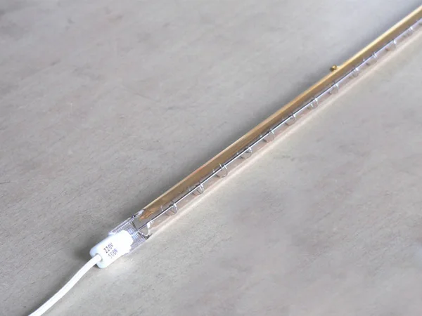 Gold-Plated Infrared Lamp Heater for Efficient Glass Processing and Melting
Gold-Plated Infrared Lamp Heater for Efficient Glass Processing and Melting