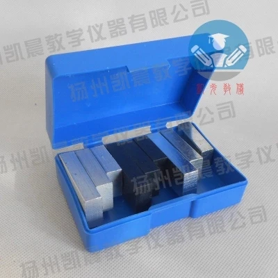 Compare the density of matter Cuboid group Plastic iron aluminum block teaching apparatus
Compare the density of matter Cuboid group Plastic iron aluminum block teaching apparatus