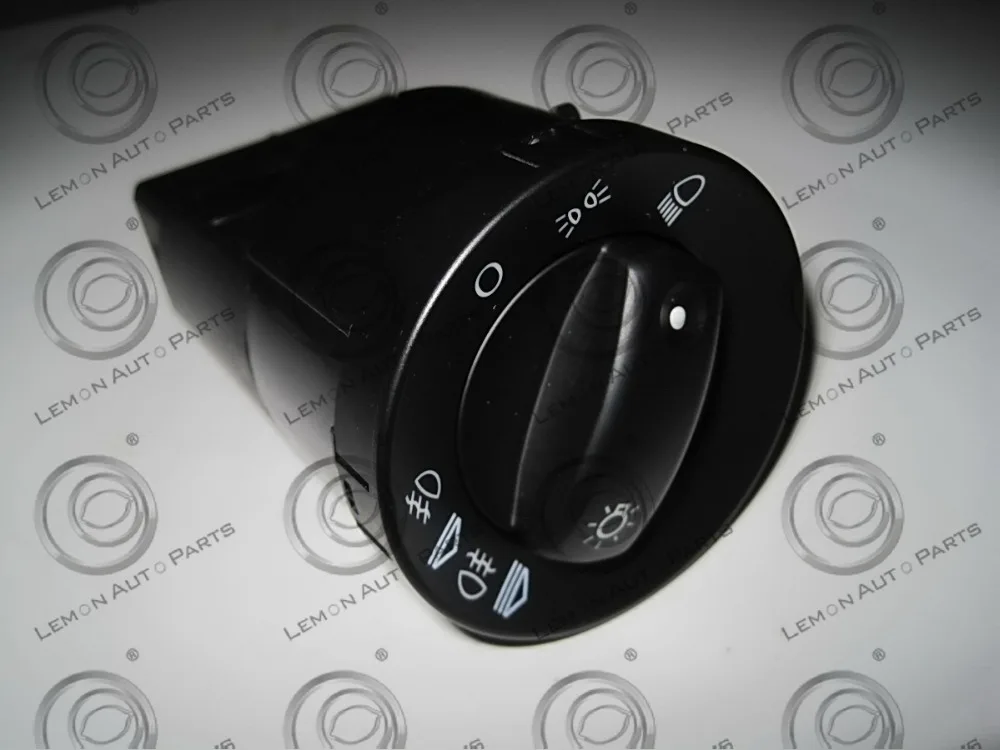 8E0941531A 8E0941531 8E0941531A5PR HEAD LAMP SWITCH FOR AUDI A4,A4 Avant,A4 Convertible
8E0941531A 8E0941531 8E0941531A5PR HEAD LAMP SWITCH FOR AUDI A4,A4 Avant,A4 Convertible