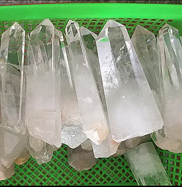 Large Brazilian natural quartz crystal white crystal rough single end magic wand 1000g
Large Brazilian natural quartz crystal white crystal rough single end magic wand 1000g