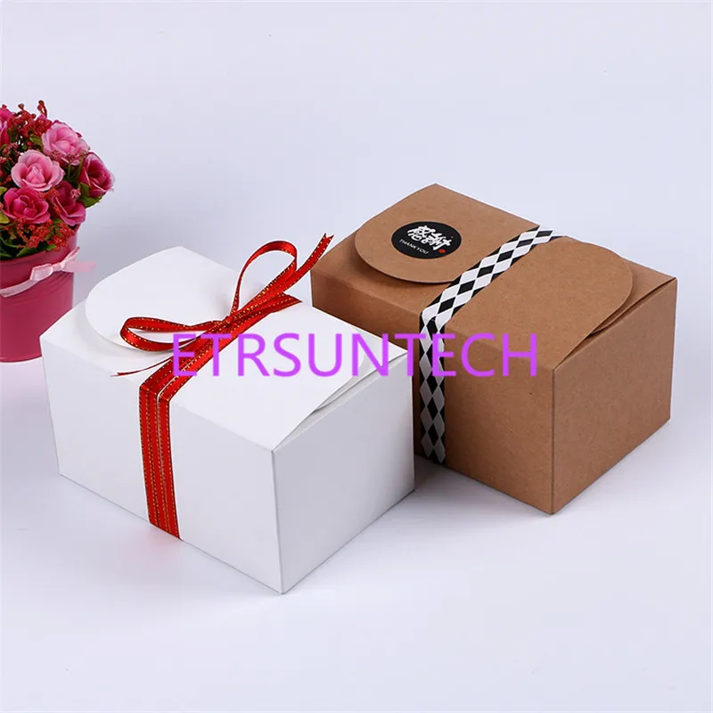 100pcs/lot White/Black/Brown Kraft Paper Boxes Baking Food Carton Box Cookies Gift Boxes Mooncake Chocolate Packaging
100pcs/lot White/Black/Brown Kraft Paper Boxes Baking Food Carton Box Cookies Gift Boxes Mooncake Chocolate Packaging