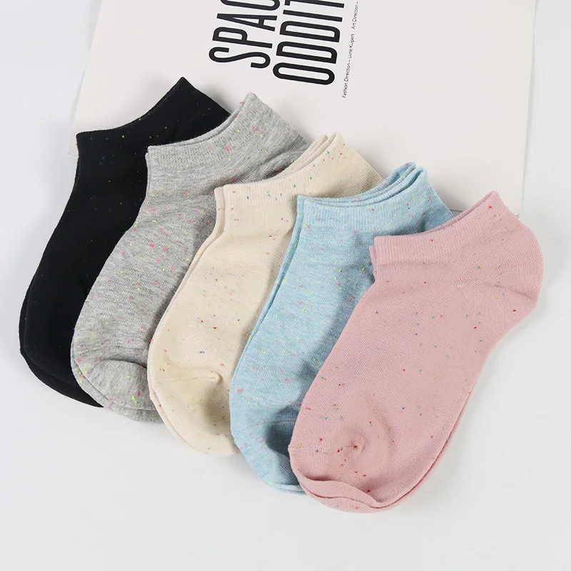 DONG AI 5 pairs new color point combed cotton hand-sewn female boat socks soft girl youthful beautiful
DONG AI 5 pairs new color point combed cotton hand-sewn female boat socks soft girl youthful beautiful