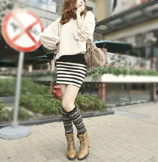 Special Offer One Pair Fashionable Floral Pattern Knitting Wool Leg Warmers
Special Offer One Pair Fashionable Floral Pattern Knitting Wool Leg Warmers