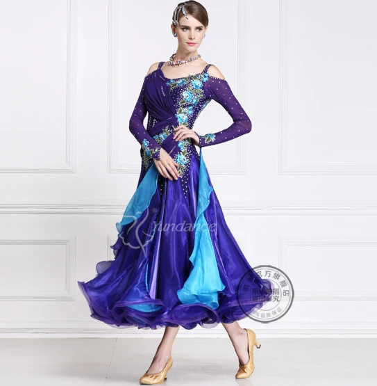 customize blue lojng sleeve Fox trot cha cha ballroom Waltz tango salsa Quick step competition dance dress
customize blue lojng sleeve Fox trot cha cha ballroom Waltz tango salsa Quick step competition dance dress