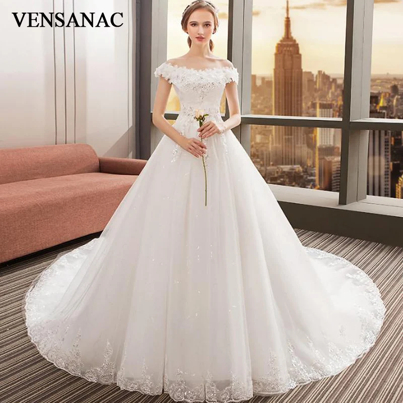 VENSANAC Crystal Flowers Boat Neck Ball Gown Lace Appliques Wedding Dresses Short Sleeve Court Train Bridal Gowns
VENSANAC Crystal Flowers Boat Neck Ball Gown Lace Appliques Wedding Dresses Short Sleeve Court Train Bridal Gowns