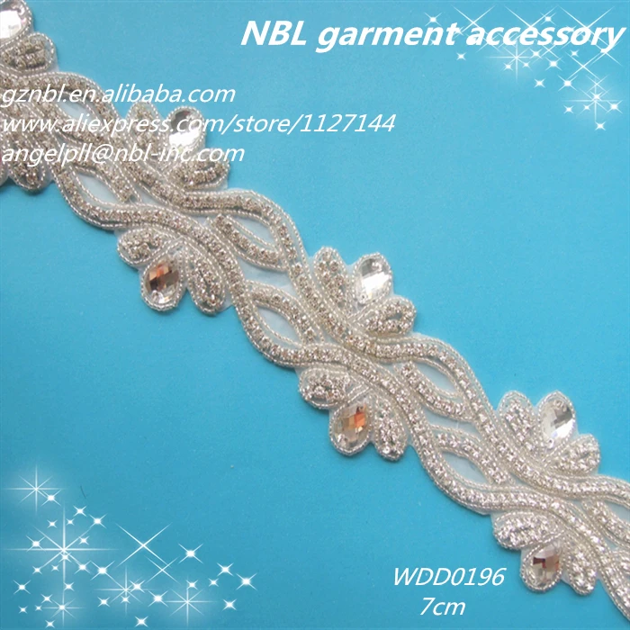 10 yards wholesale bridal crystal galss beaded rhinestone trim iron on for wedding dress garment WDD0196
10 yards wholesale bridal crystal galss beaded rhinestone trim iron on for wedding dress garment WDD0196