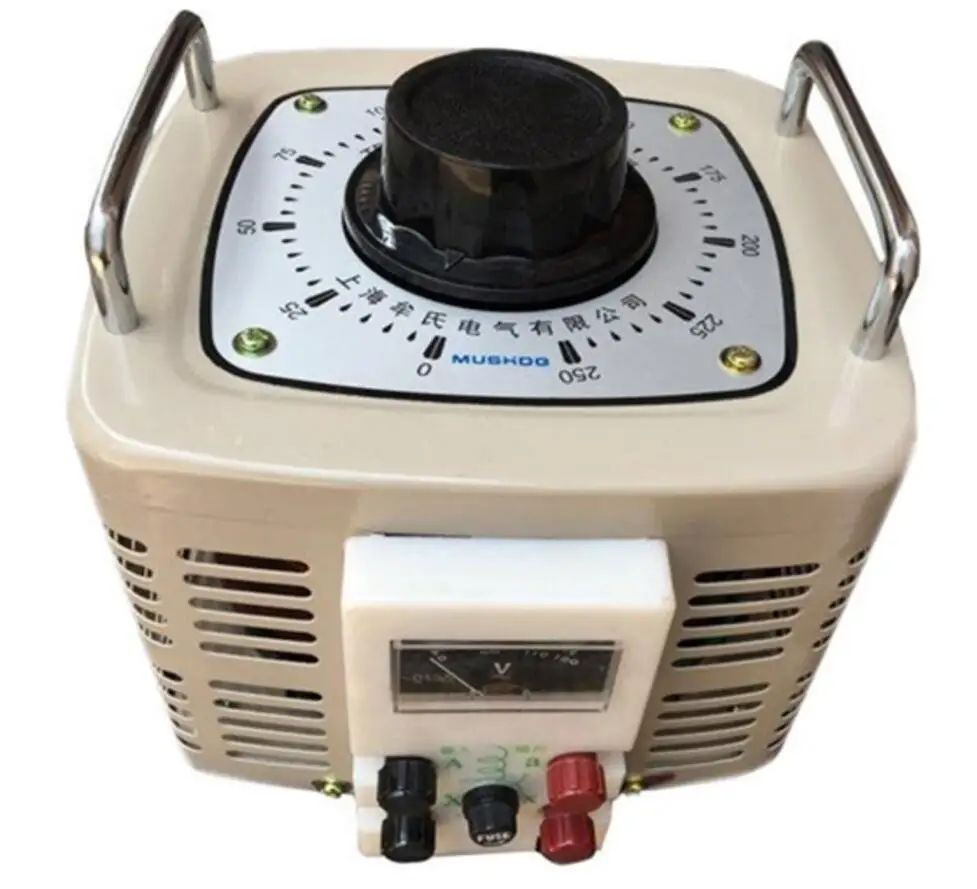 3000 Вт однофазный 220 В AC контактный автотрансформатор TDGC2-3KVA с предохранителем
3000 Вт однофазный 220 В AC контактный автотрансформатор TDGC2-3KVA с предохранителем