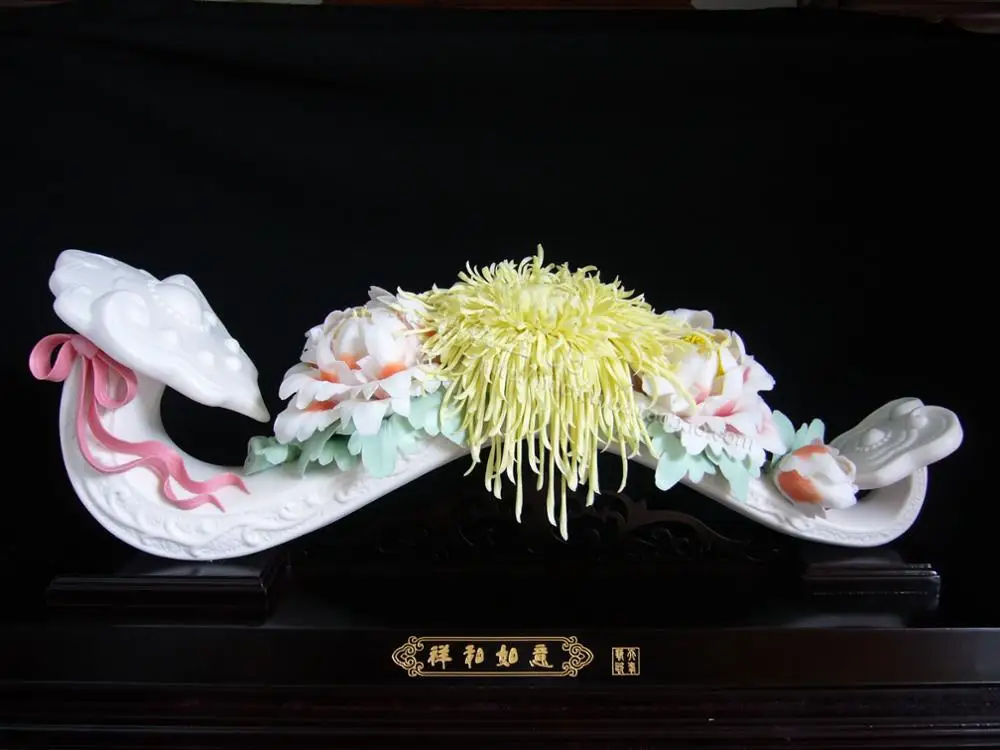 20 "auspicious porcelain flower ornaments handmade ceramic crafts creative decoration living room study gift
20 "auspicious porcelain flower ornaments handmade ceramic crafts creative decoration living room study gift