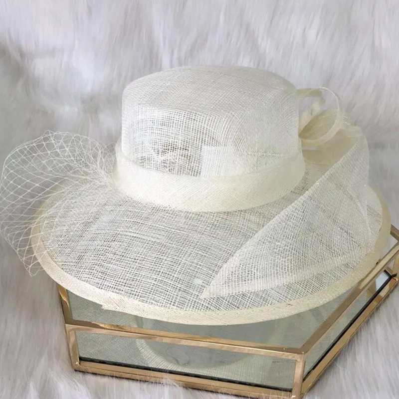 Spring Summer Fedoras Hat British Banquet Hemp Yarn Women Hats Fashion Flat Top Bowknot Wide Eaves Cap Ladies Day Caps H6628
Spring Summer Fedoras Hat British Banquet Hemp Yarn Women Hats Fashion Flat Top Bowknot Wide Eaves Cap Ladies Day Caps H6628