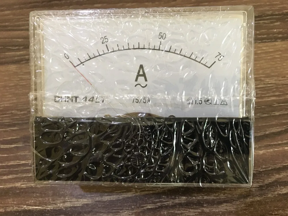 Измеритель тока Chint 44L1-50/100/150/200/250/300/400/5A новый оригинальный
Измеритель тока Chint 44L1-50/100/150/200/250/300/400/5A новый оригинальный