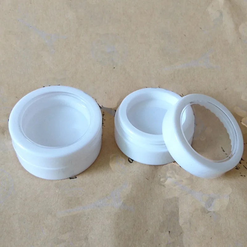 Dia.26.6mm Empty Eye Shadow Compact White Plastic Refillable Cosmetic Container with Transparent Lid Lipstick Container
Dia.26.6mm Empty Eye Shadow Compact White Plastic Refillable Cosmetic Container with Transparent Lid Lipstick Container