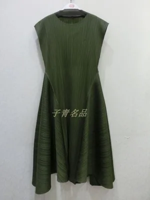 HOT SELLING Miyake Fashion fold short sleeve pure color o-neck sball gown dress IN STOCK
HOT SELLING Miyake Fashion fold short sleeve pure color o-neck sball gown dress IN STOCK