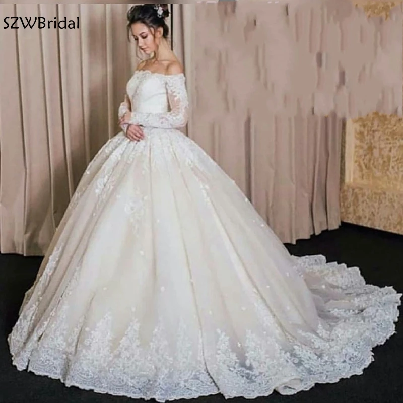 New Arrival Long sleeve Muslim wedding dress Ball gown wedding dresses trouwjurk Vestidos de novia bridal dress casamento
New Arrival Long sleeve Muslim wedding dress Ball gown wedding dresses trouwjurk Vestidos de novia bridal dress casamento