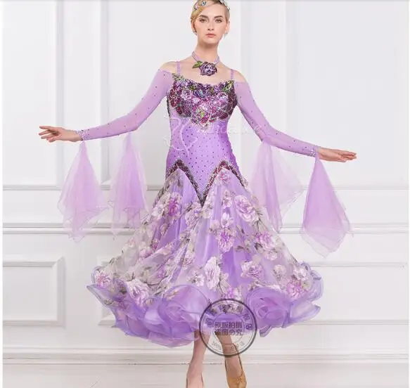 customize rhinestone purple color long sleeve Fox trot Waltz tango salsa competition ballroom cha cha dance dress
customize rhinestone purple color long sleeve Fox trot Waltz tango salsa competition ballroom cha cha dance dress