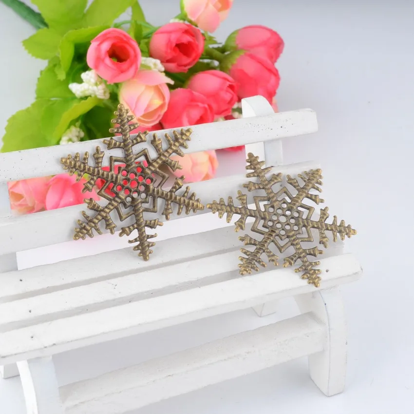 MIAOCHI 50Pcs Bronze Tone Filigree Snowflake Wraps Connectors Jewelry Findings DIY Connectors 45x45mm J0615
MIAOCHI 50Pcs Bronze Tone Filigree Snowflake Wraps Connectors Jewelry Findings DIY Connectors 45x45mm J0615