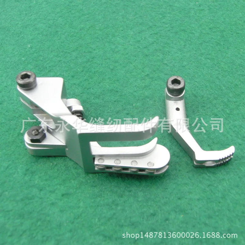 Durkopp Adler right with knife presser R367R with four balls at the bottom Durkopp industrial sewing machine accessories
Durkopp Adler right with knife presser R367R with four balls at the bottom Durkopp industrial sewing machine accessories