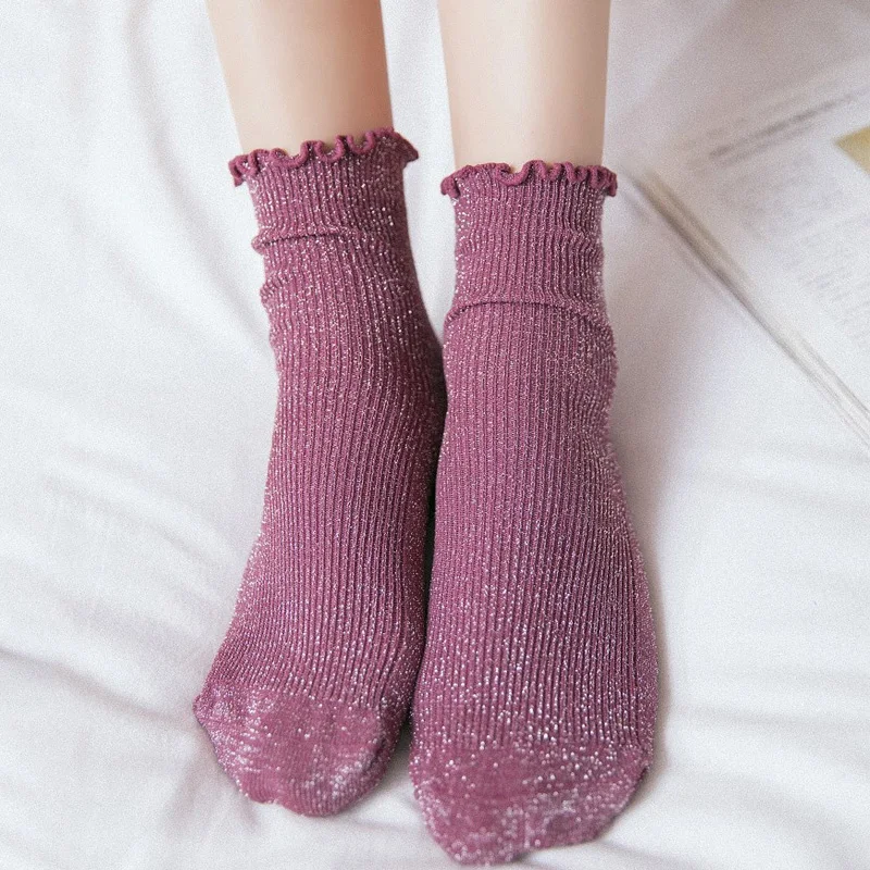 British Vintage Glitter Women's Socks Cotton Women Daily Basic Shining Rib Surface Sweet Socks Girls Summer Ankle Socks Women
British Vintage Glitter Women's Socks Cotton Women Daily Basic Shining Rib Surface Sweet Socks Girls Summer Ankle Socks Women