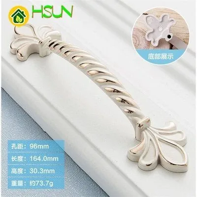 2 pcs Chic Drawer Pulls Handles Knobs White Silver Fleur-de-lis Dresser Handles / Cabinet Handles Kitchen Decorative Hardware
2 pcs Chic Drawer Pulls Handles Knobs White Silver Fleur-de-lis Dresser Handles / Cabinet Handles Kitchen Decorative Hardware