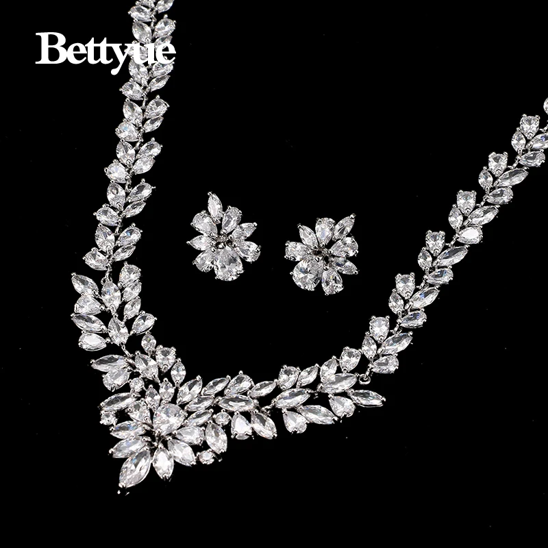 Bettyue Brand Fashion Luxury AAA Cubic Zircon White Gold Color Wholesale Hot Sale Jewelry Sets For Woman Wedding Party Gifts
Bettyue Brand Fashion Luxury AAA Cubic Zircon White Gold Color Wholesale Hot Sale Jewelry Sets For Woman Wedding Party Gifts