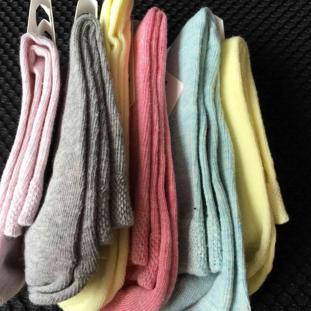 6Pairs/Lot Solid Fashion 100% Cotton Embroidery Women Woman 's Socks-Luxury Black Hot in Chile
6Pairs/Lot Solid Fashion 100% Cotton Embroidery Women Woman 's Socks-Luxury Black Hot in Chile