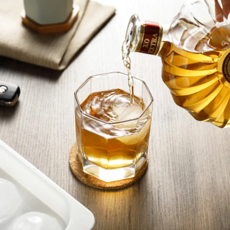 Kitchen Bar Party Drinking Accessories ice cube mold Quick ice maker Whisky Ice hockey mould
Kitchen Bar Party Drinking Accessories ice cube mold Quick ice maker Whisky Ice hockey mould