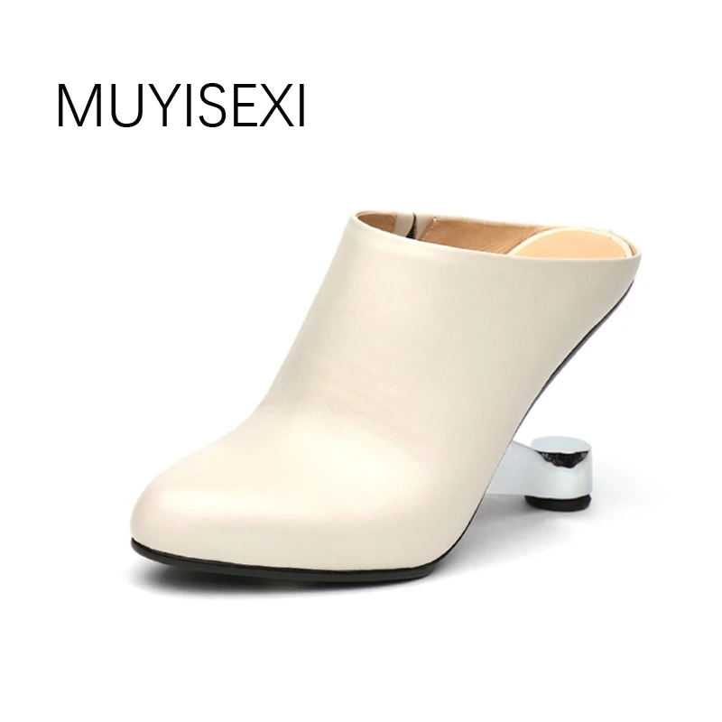 Women Slippers Female Casual Genuine Leather Mules Metal Hollowed Strange Heel Zapatos Black Beige HL71 MUYISEXI
Women Slippers Female Casual Genuine Leather Mules Metal Hollowed Strange Heel Zapatos Black Beige HL71 MUYISEXI