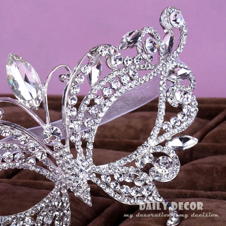 Fancy Rhinestone Mask for Women Party Masquerade Crystal Masks Christmas Party Mask Supplies Free shipping
Fancy Rhinestone Mask for Women Party Masquerade Crystal Masks Christmas Party Mask Supplies Free shipping