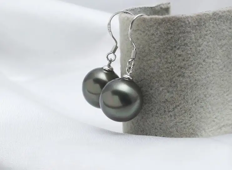 10mm 12mm 14mm 16mm women Jewelry classic Earring Dark green black round bead natural South Sea shell pearl dangle hook Earring
10mm 12mm 14mm 16mm women Jewelry classic Earring Dark green black round bead natural South Sea shell pearl dangle hook Earring