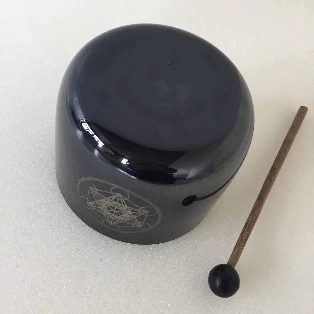 528HZ healing Frequency about 5 inch "Metatron cube " design Quartz Crystal Singing bowl for Sound Healing.
528HZ healing Frequency about 5 inch "Metatron cube " design Quartz Crystal Singing bowl for Sound Healing.