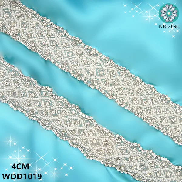 (10 yards) Wholesale pearl rhinestone applique trim iron on for wedding dress WDD1019
(10 yards) Wholesale pearl rhinestone applique trim iron on for wedding dress WDD1019
