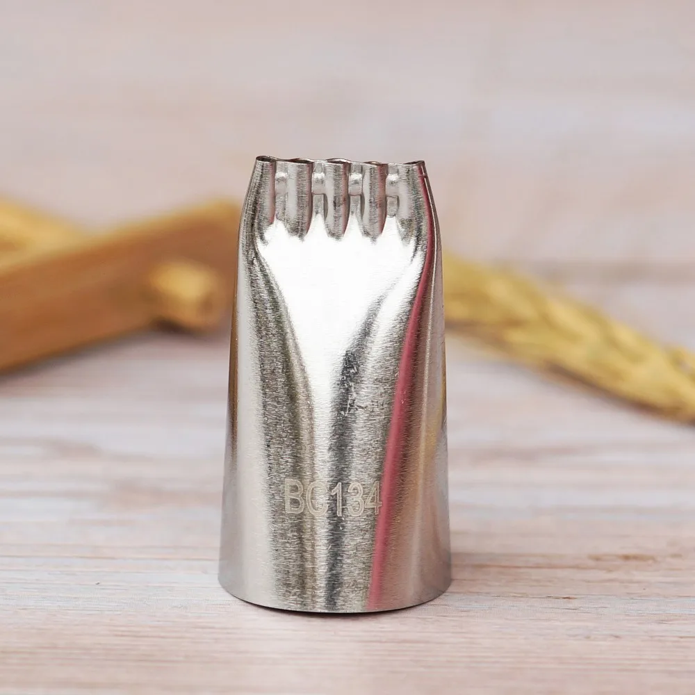 #134 Cake Piping Nozzle Decorating Mouth For Fur Hair Grass Icing Nozzles Seamless Icing Tips Tube Pastry Tools
#134 Cake Piping Nozzle Decorating Mouth For Fur Hair Grass Icing Nozzles Seamless Icing Tips Tube Pastry Tools