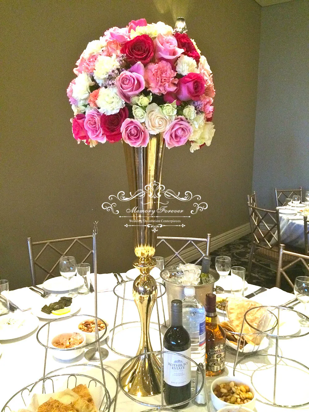 New Slim metal flower vase , trumpet vases centerpieces for wedding & home decoration Free shipping
New Slim metal flower vase , trumpet vases centerpieces for wedding & home decoration Free shipping