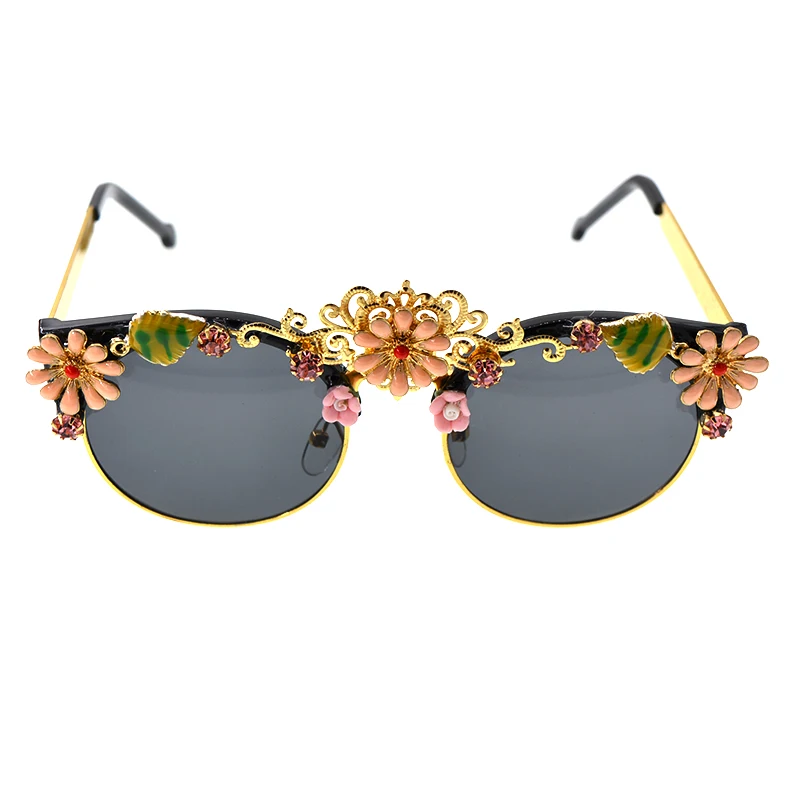 Fashion Brand Luxury Sunglasses Statement Women Jewelry Sun glasses Diasy Flower Decoration Vintage Oversized Sunglass
Fashion Brand Luxury Sunglasses Statement Women Jewelry Sun glasses Diasy Flower Decoration Vintage Oversized Sunglass