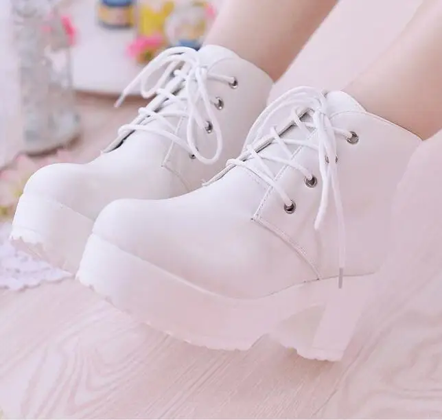 Hot Sale Fashion Styles Winter Top Quality High heel pu Leather Motorcycle Boots Marten Shoes Women Ankle Boots
Hot Sale Fashion Styles Winter Top Quality High heel pu Leather Motorcycle Boots Marten Shoes Women Ankle Boots