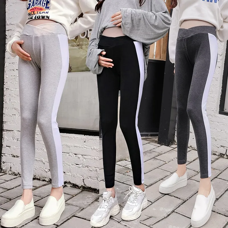 Maternity wear 2019 new spring cotton leggings pregnant women low waist pants feet pants casual pregnancy pants
Maternity wear 2019 new spring cotton leggings pregnant women low waist pants feet pants casual pregnancy pants