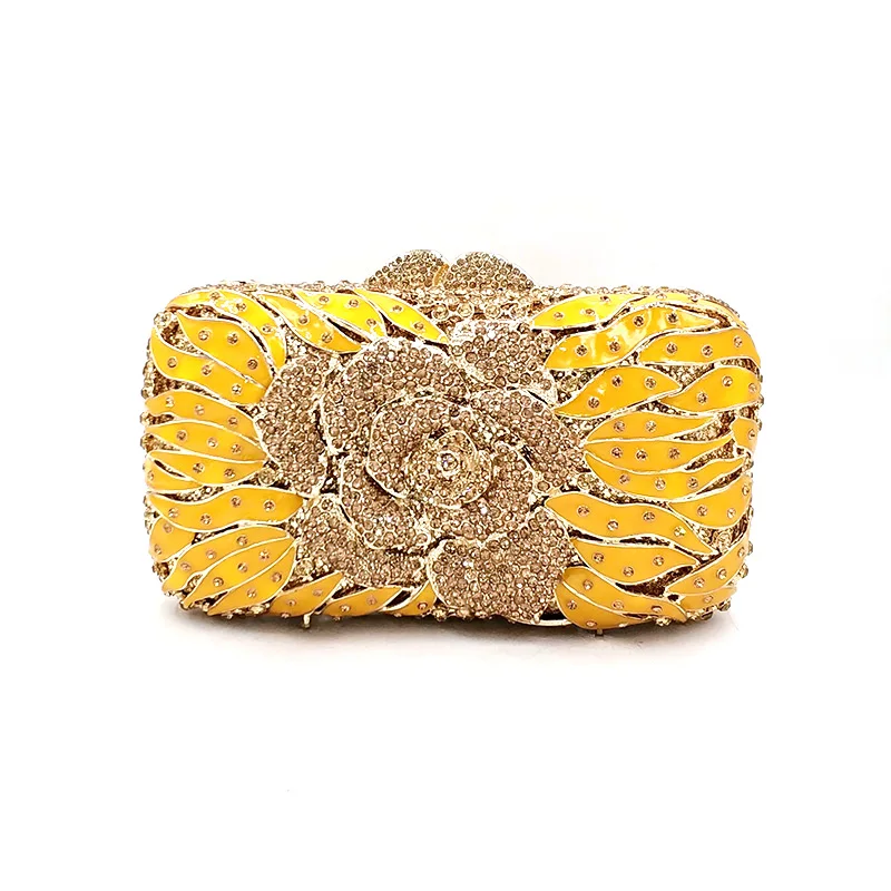 African women evening party handbag diamonds luxury accessories clutches bridal wedding party elegant rose flower crystal purses
African women evening party handbag diamonds luxury accessories clutches bridal wedding party elegant rose flower crystal purses