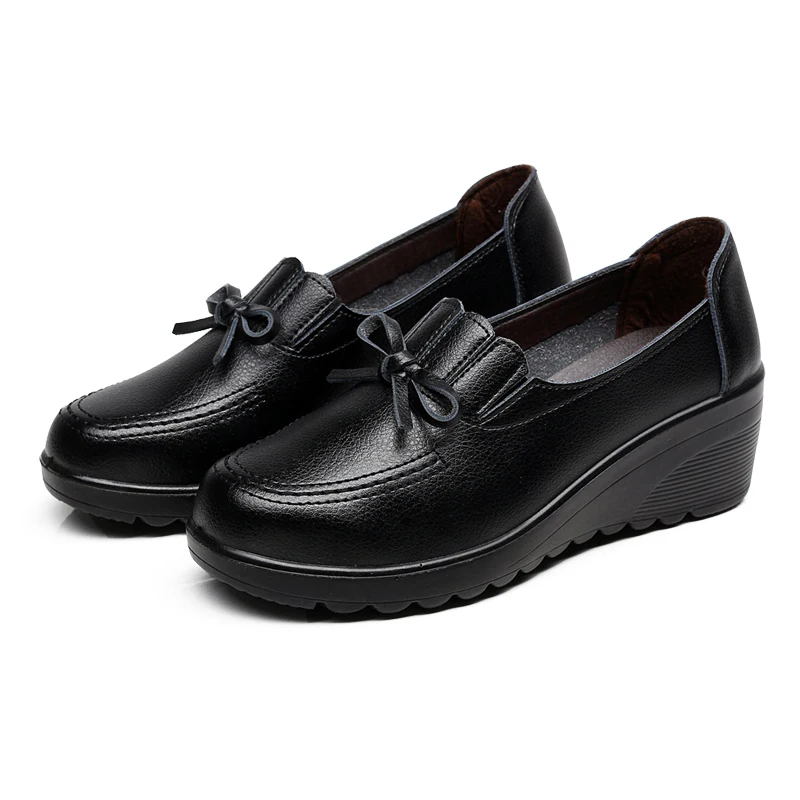 Autumn new fashion slip on women high heels shoes Woman Wedges Leather Single Casual Shoes Comfortable Women Pumps 35-41
Autumn new fashion slip on women high heels shoes Woman Wedges Leather Single Casual Shoes Comfortable Women Pumps 35-41