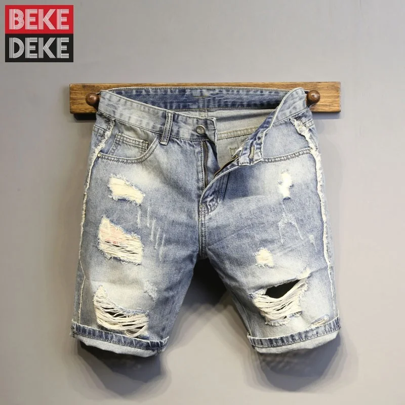 Street High Light Blue Knee Length Denim Shorts Men Hole Ripped Vintage Patchwork Design Summer Jeans Slim Straight Shorts Male
Street High Light Blue Knee Length Denim Shorts Men Hole Ripped Vintage Patchwork Design Summer Jeans Slim Straight Shorts Male