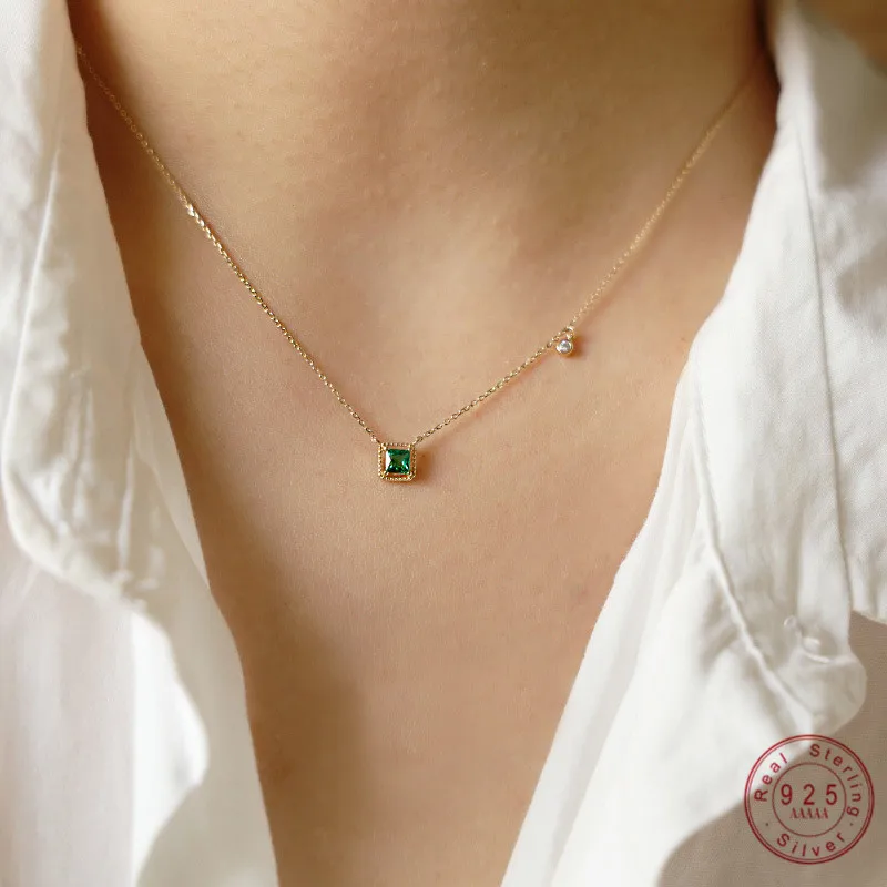 S925 Sterling Silver Plating 14k Gold Retro Green Square Pendant Necklace for Women Temperament Wedding Jewelry Gifts
S925 Sterling Silver Plating 14k Gold Retro Green Square Pendant Necklace for Women Temperament Wedding Jewelry Gifts