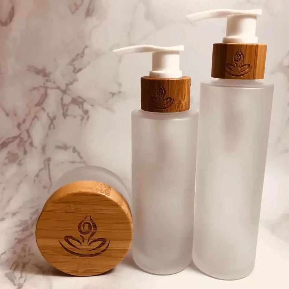 30ml 50ml 100ml 120ml 15oml transparent matte glass bottles for shampoo and lotion bottles with bamboo custom engraving logo
30ml 50ml 100ml 120ml 15oml transparent matte glass bottles for shampoo and lotion bottles with bamboo custom engraving logo