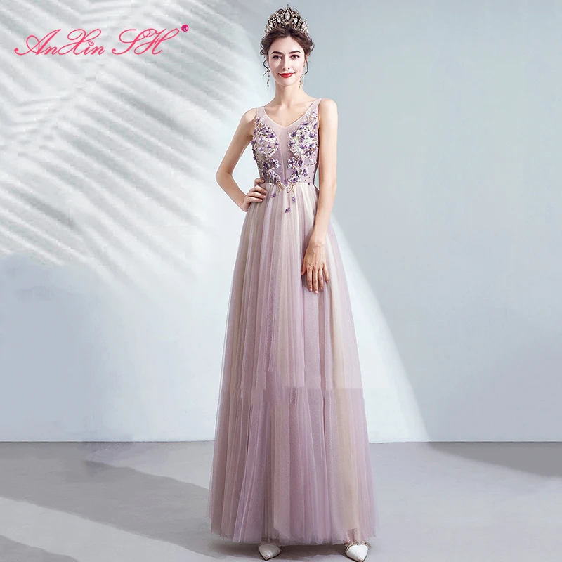 AnXin SH princess v neck purple lace flower sleeveless Elegant fashionable Petal Bride Toast banquet host evening dress 161
AnXin SH princess v neck purple lace flower sleeveless Elegant fashionable Petal Bride Toast banquet host evening dress 161