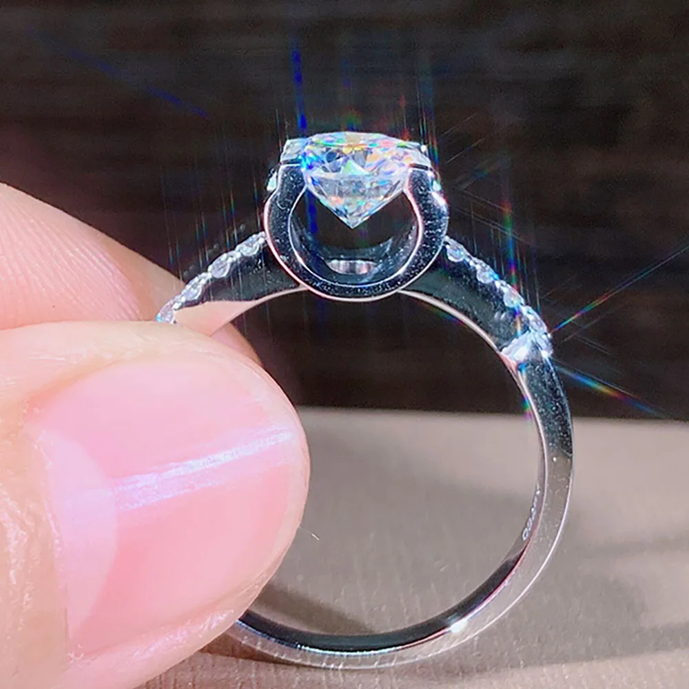 Custom Solid 18K Au750 White Gold Women Wedding Party Engagement Ring 1 2 3 4 5 Carat Round Moissanite Diamond Ring Heart Trendy
Custom Solid 18K Au750 White Gold Women Wedding Party Engagement Ring 1 2 3 4 5 Carat Round Moissanite Diamond Ring Heart Trendy